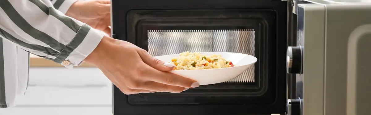 چگونه باقیمانده غذا را دوباره گرم کنیم